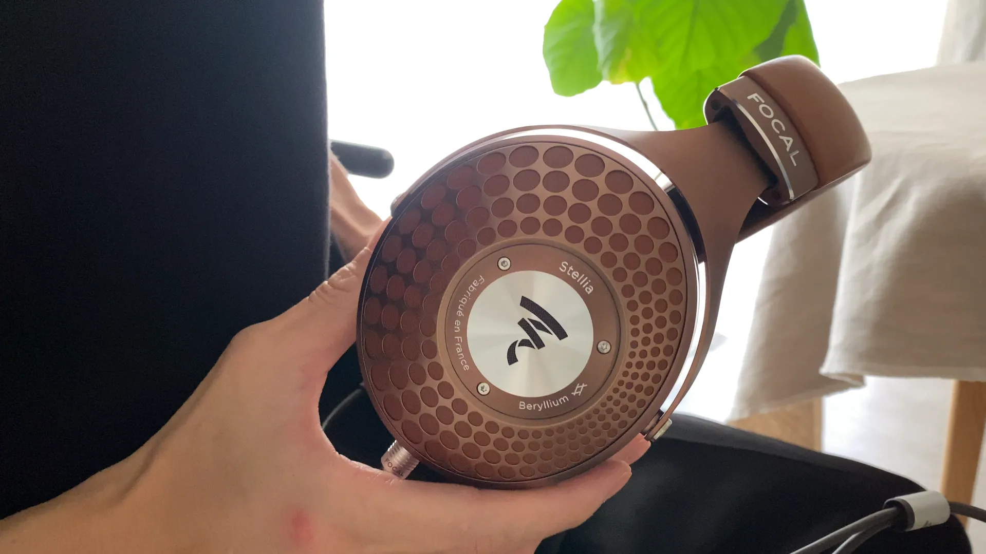 FOCAL STELLIA デザイン性◎