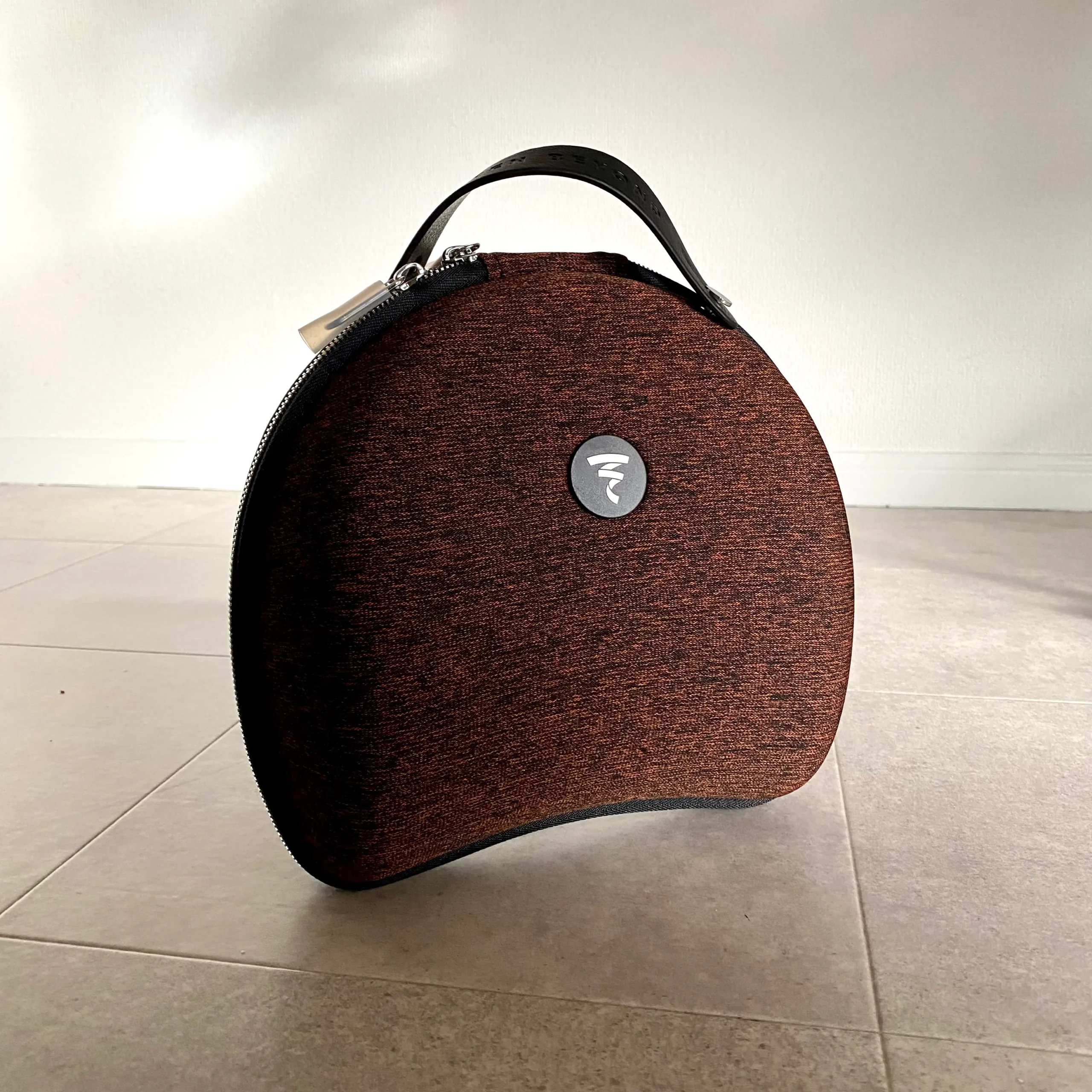 FOCAL STELLIA キャリーケース