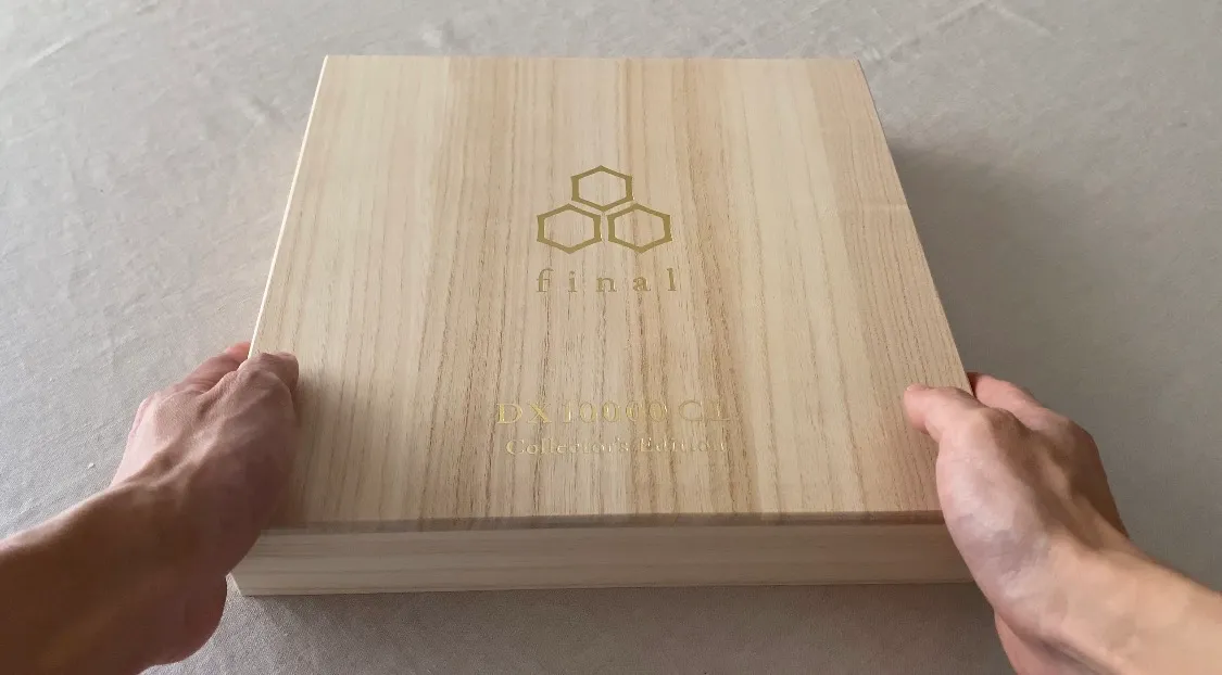 DX10000 CL 桐箱