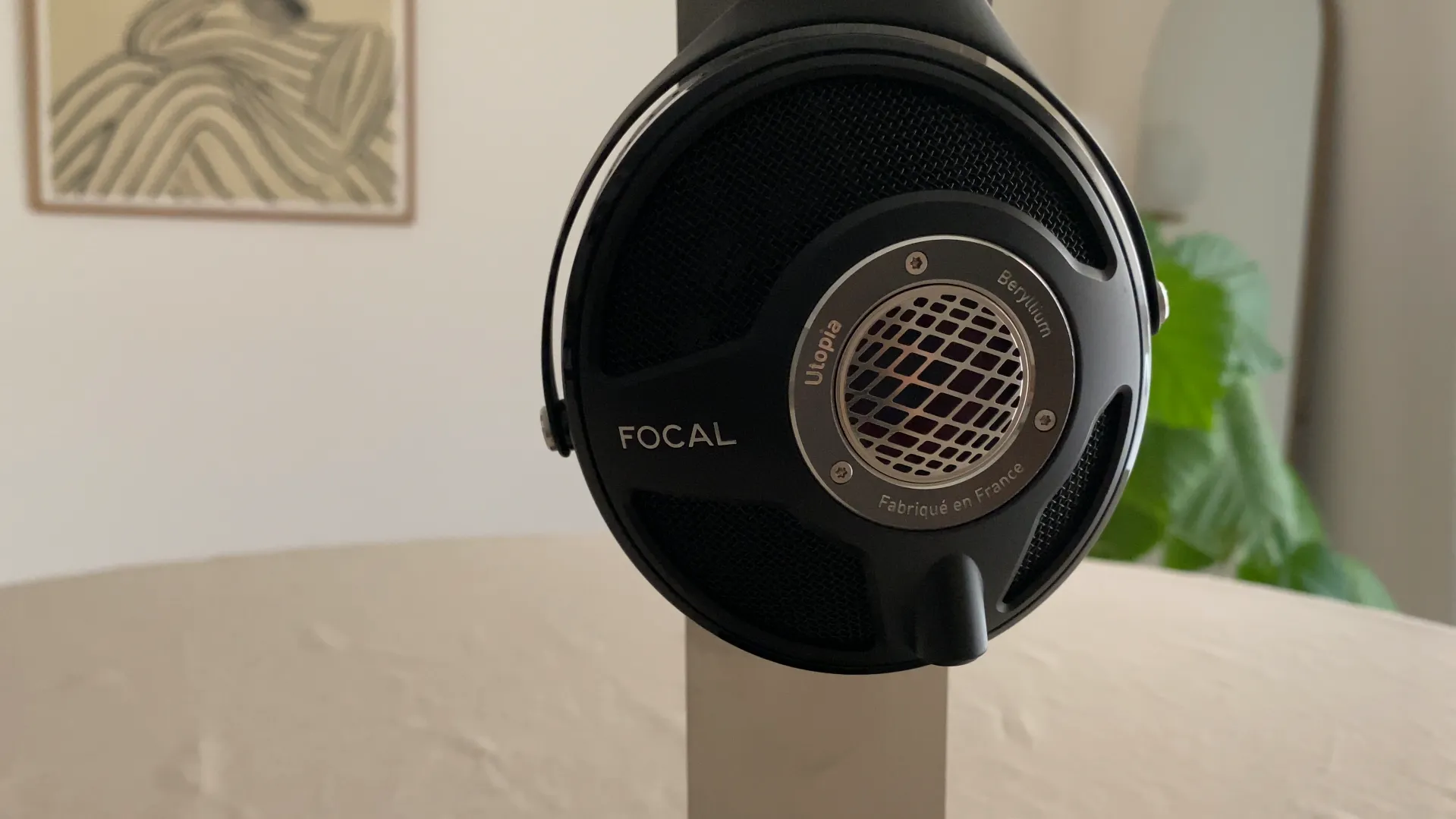 FOCAL UTOPIA 音の抜け感は初代が優位