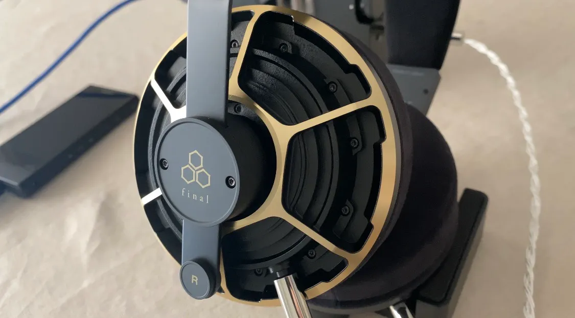 DX10000 CL 音楽の持つドラマ性を強く引き出す