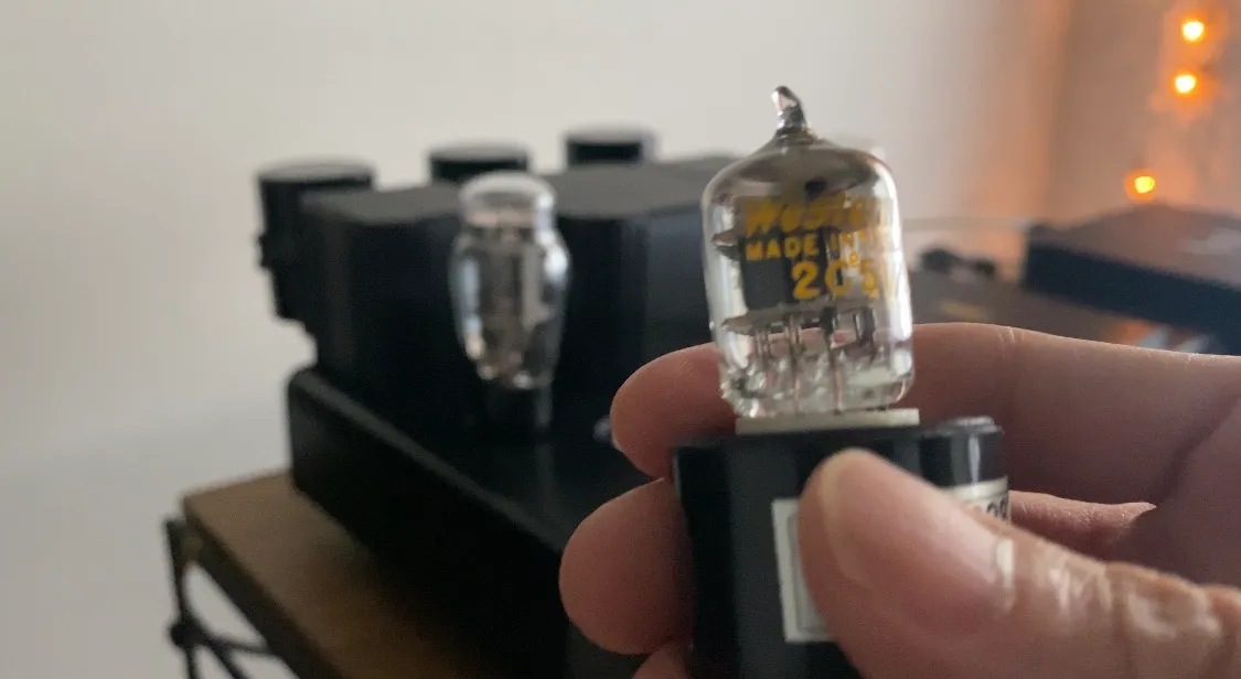 DX10000 CL Woo Audio WA22 02