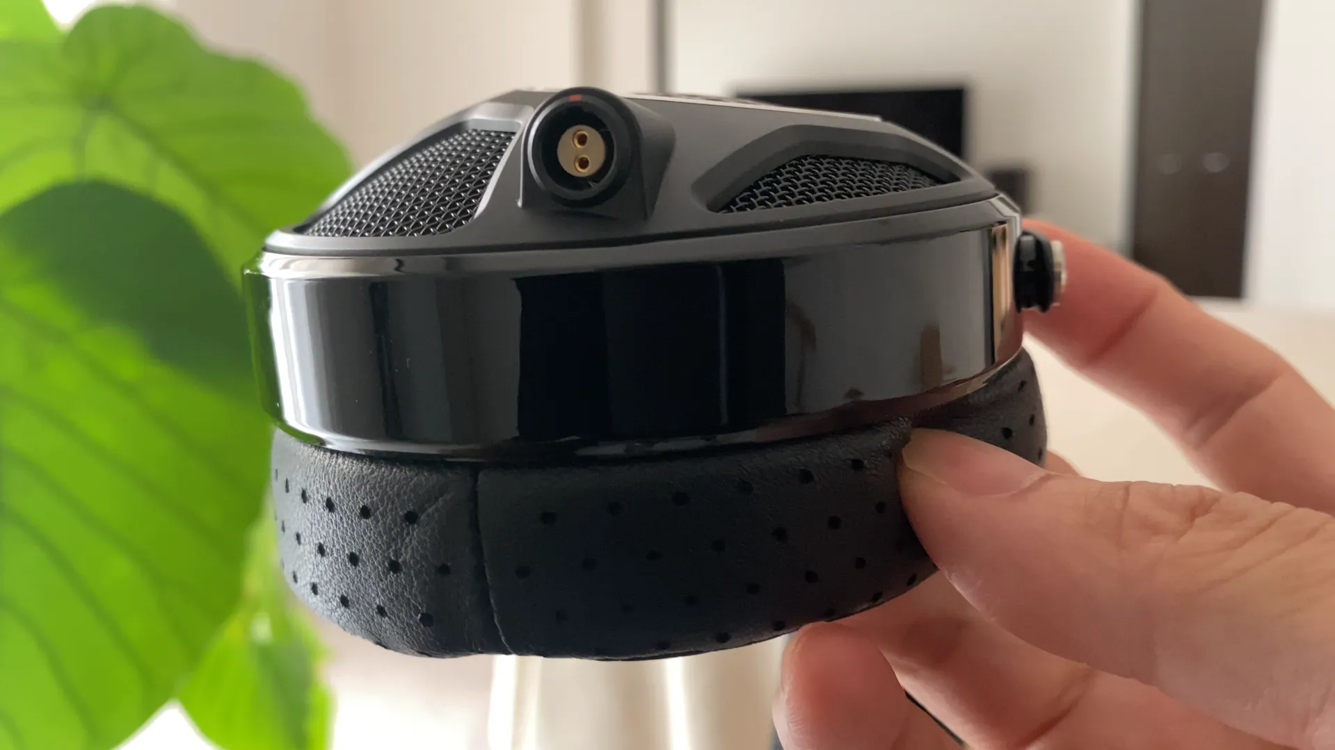 FOCAL UTOPIA 初代 デザイン 02