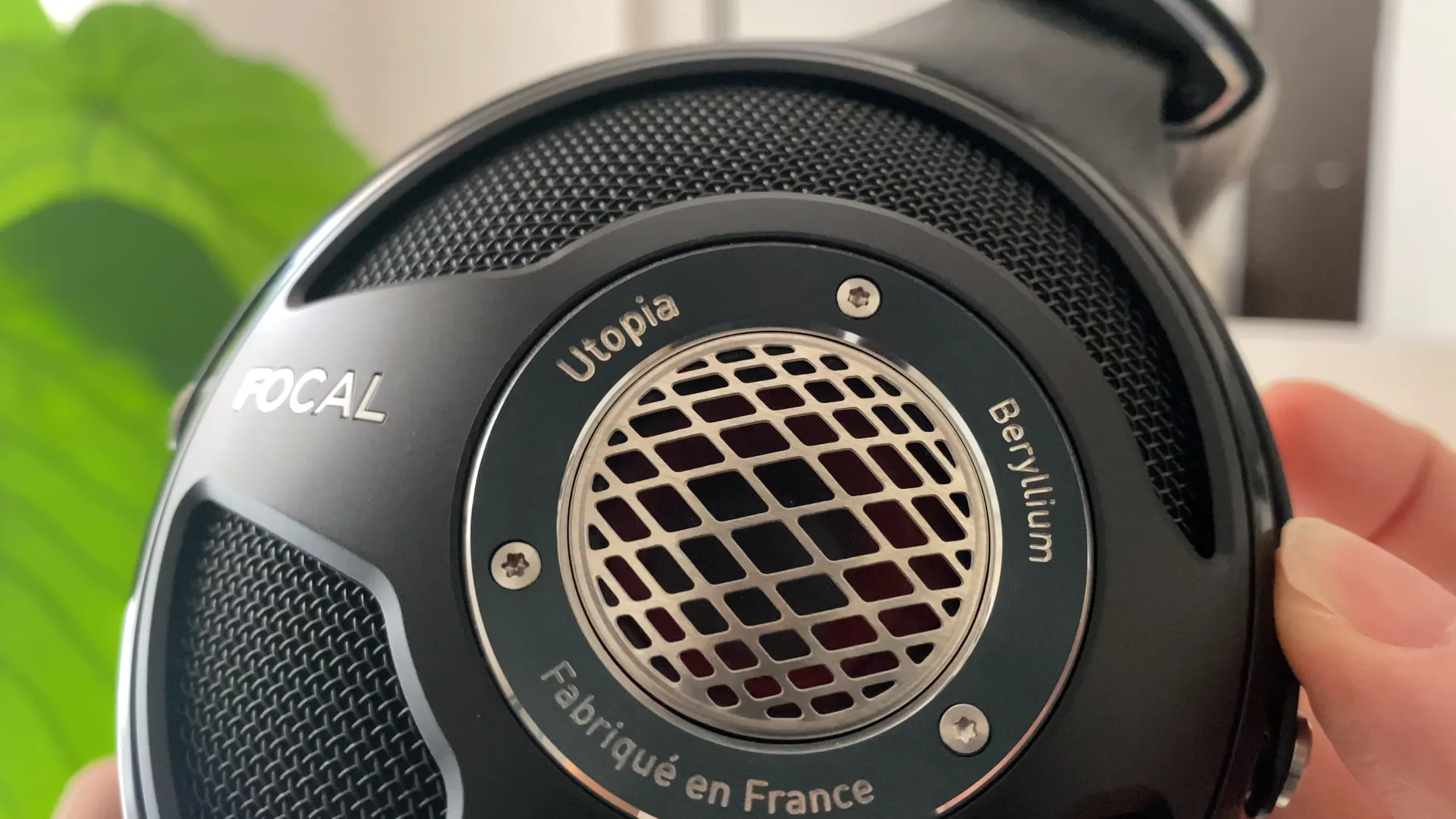 FOCAL UTOPIA 初代 デザイン 05