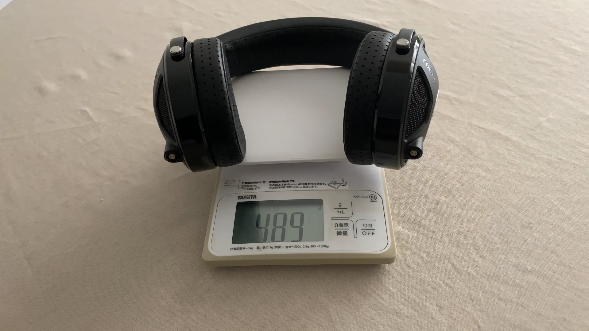 FOCAL UTOPIA 初代 実測値489g