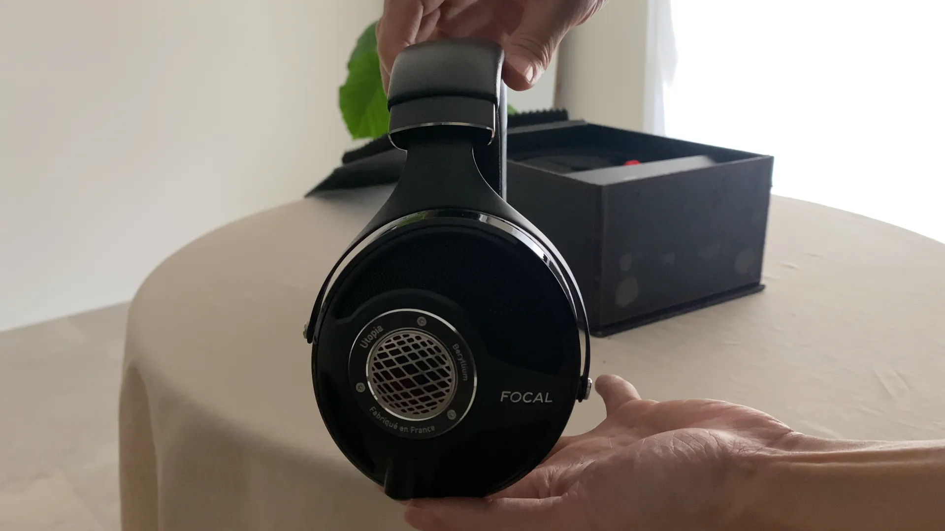 FOCAL UTOPIA 初代 本体
