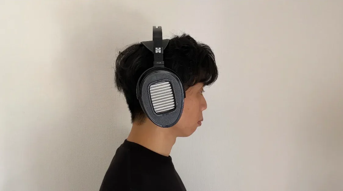 ARYA UNVEILED 装着感