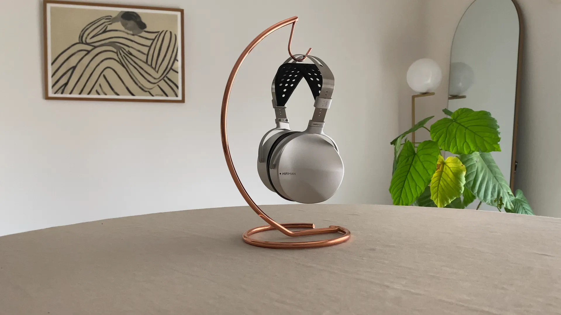 自宅で試聴するHiFiMAN ISVARNA