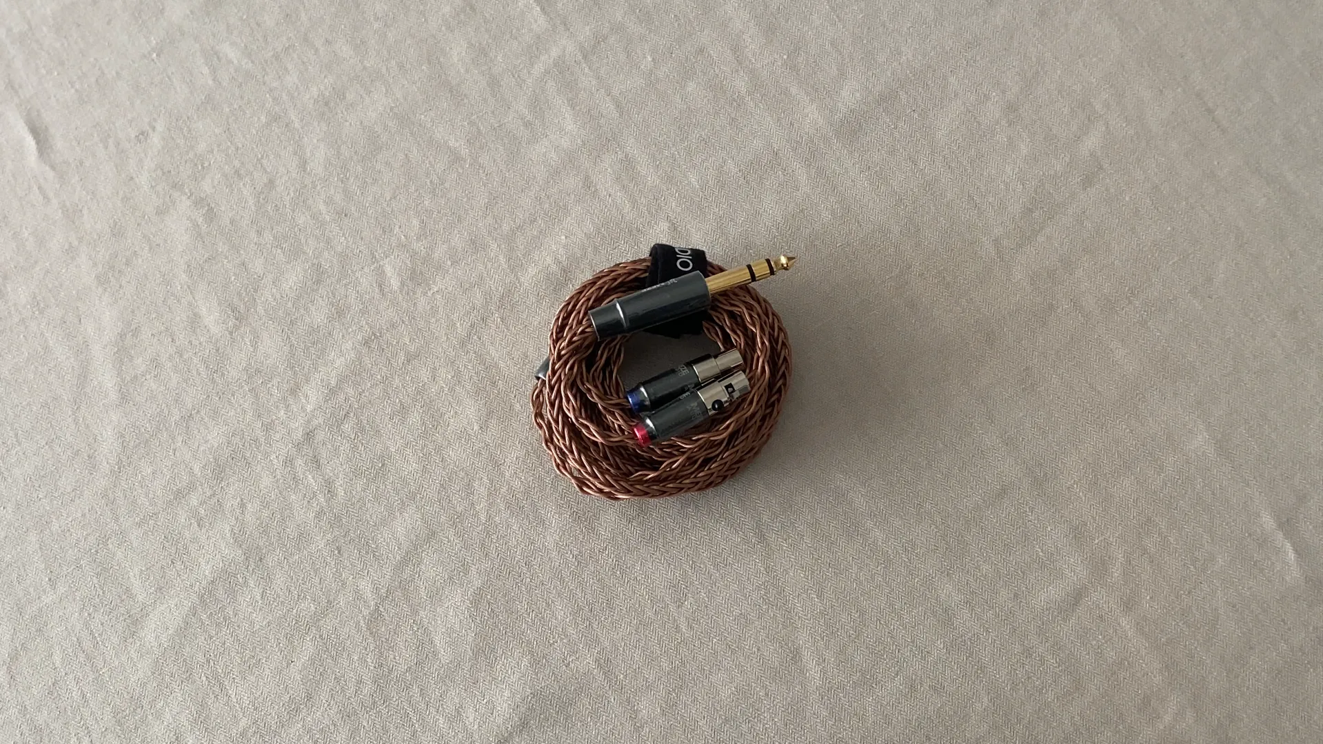 Empyrean II 6.35mmステレオケーブル