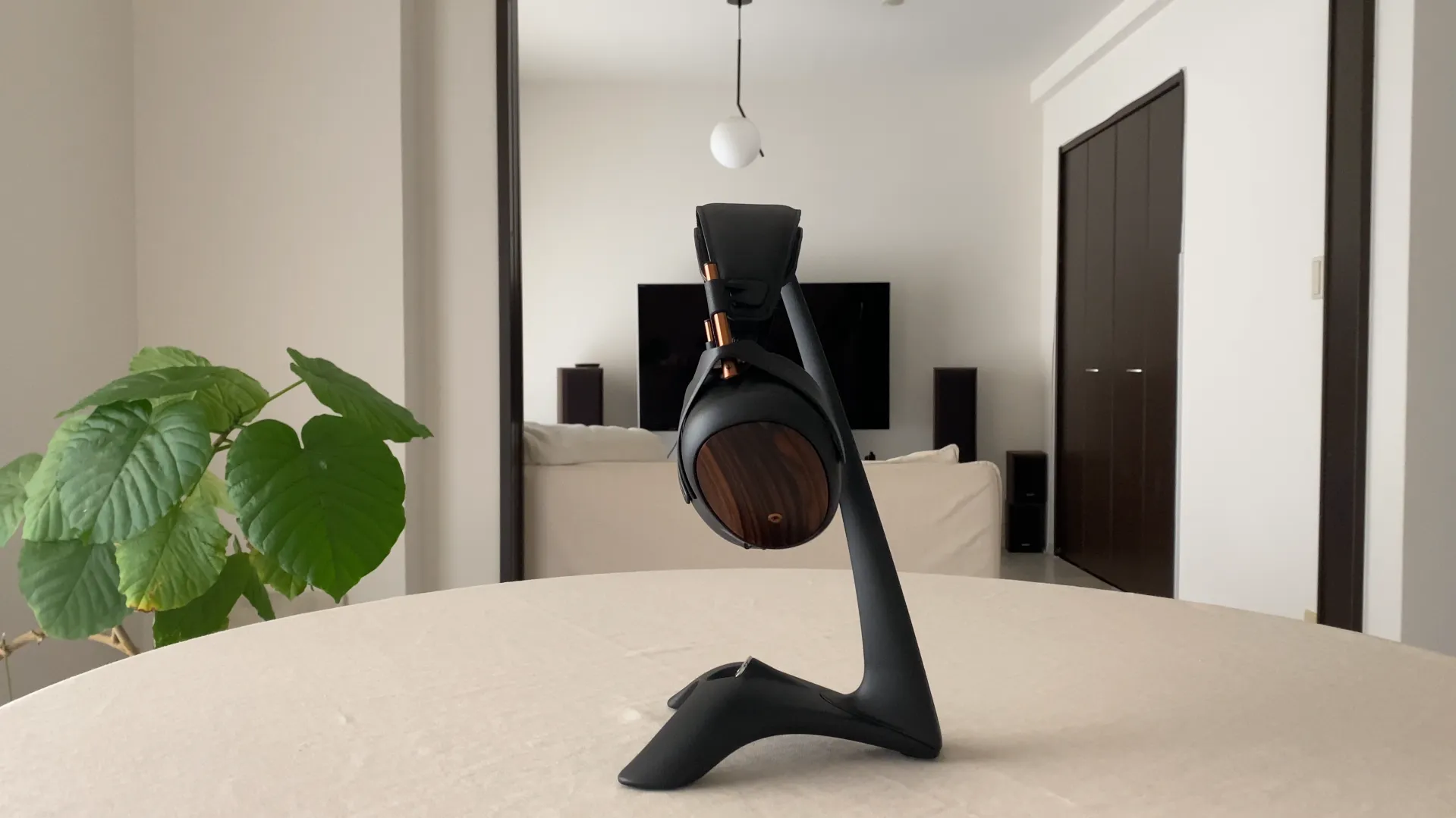 Meze Audio LIRIC II 本体