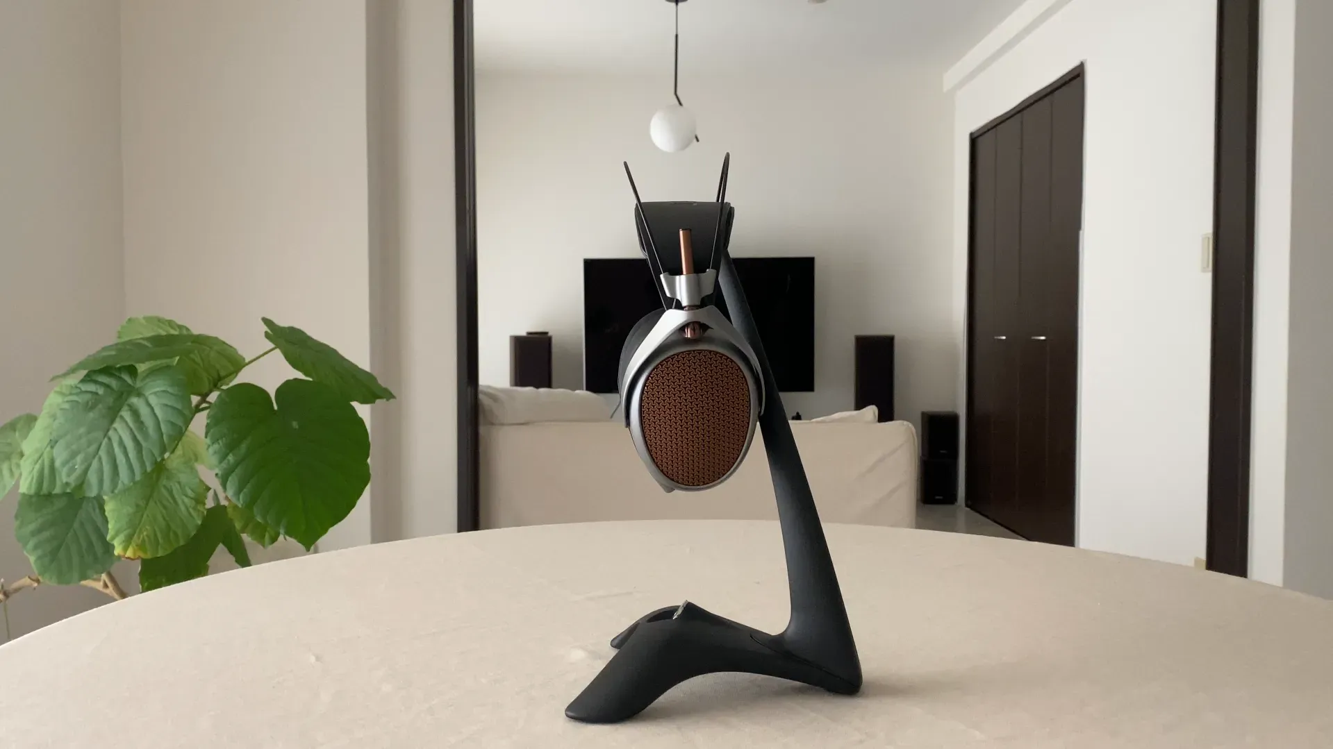 Meze Audio POET 本体