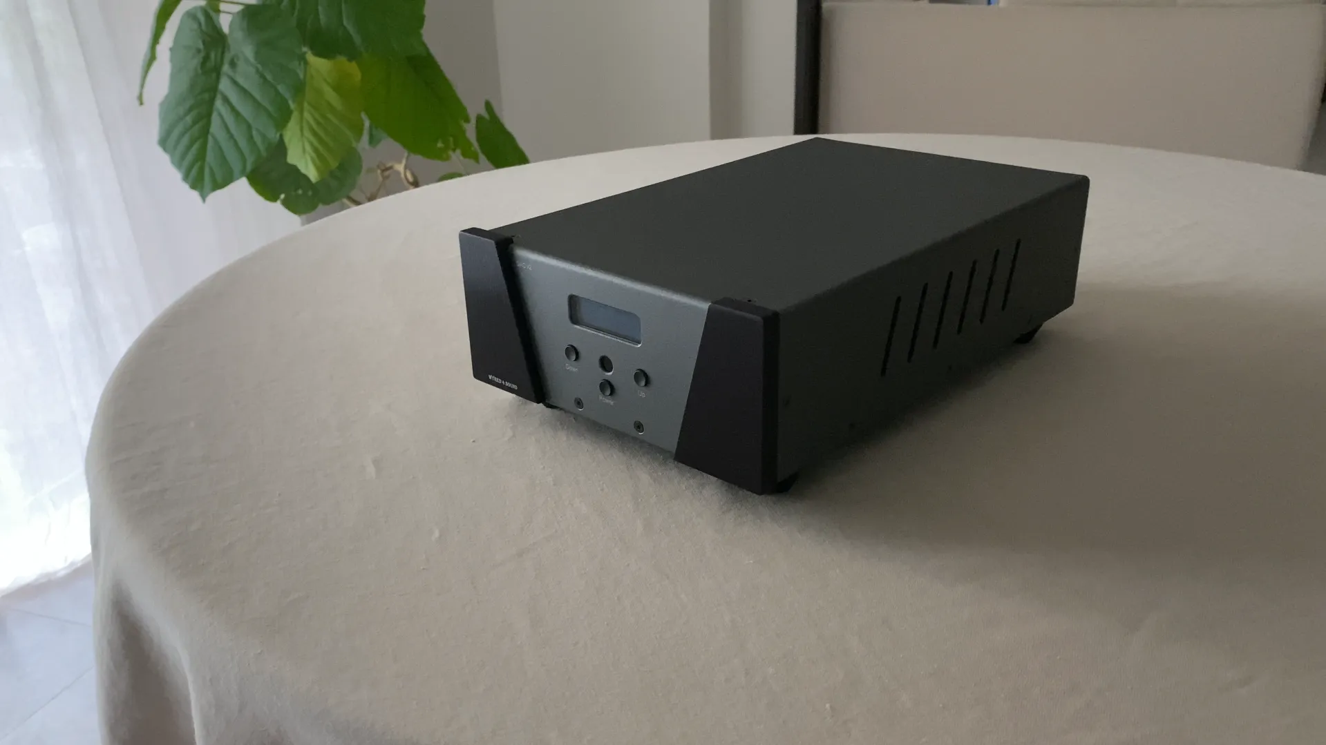 Wyred 4 Sound DAC-2v2SE