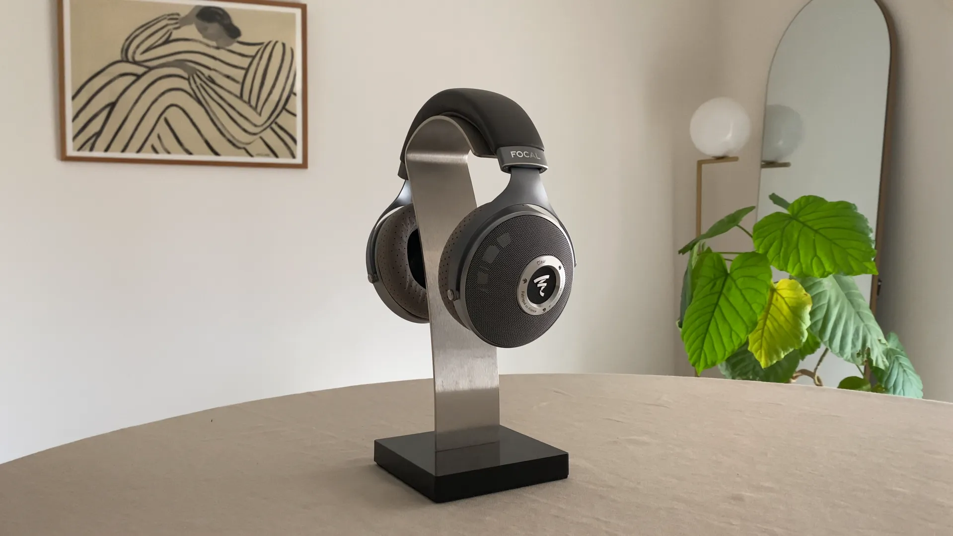 FOCAL CLEAR 本体