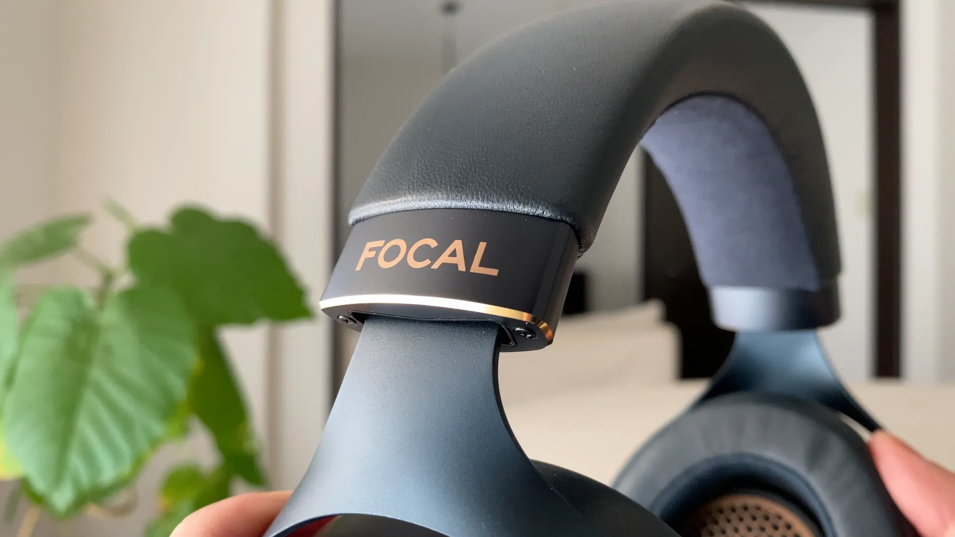 FOCAL Celestee ヘッドバンドとヨーク