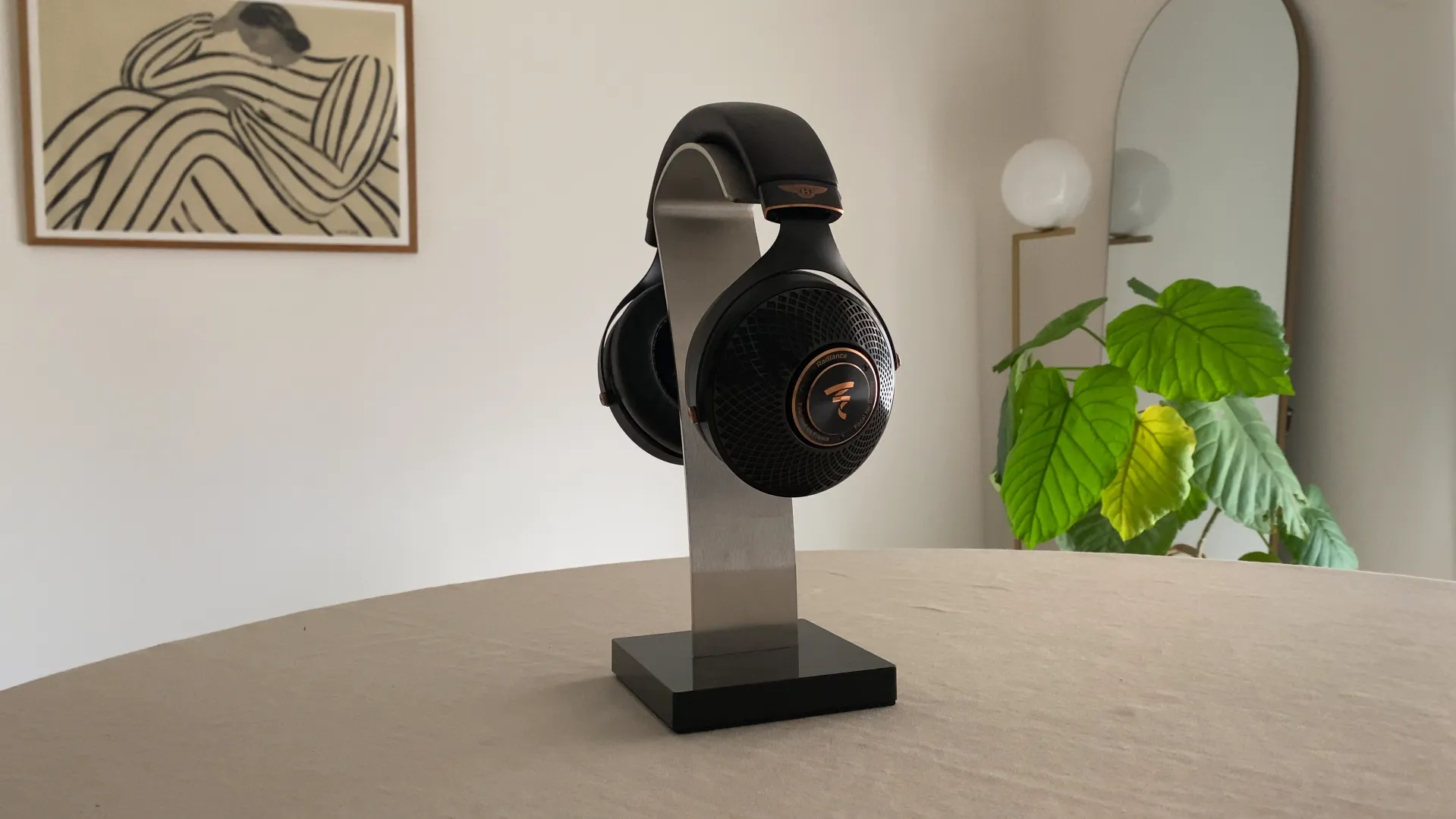 FOCAL Radiance 本体